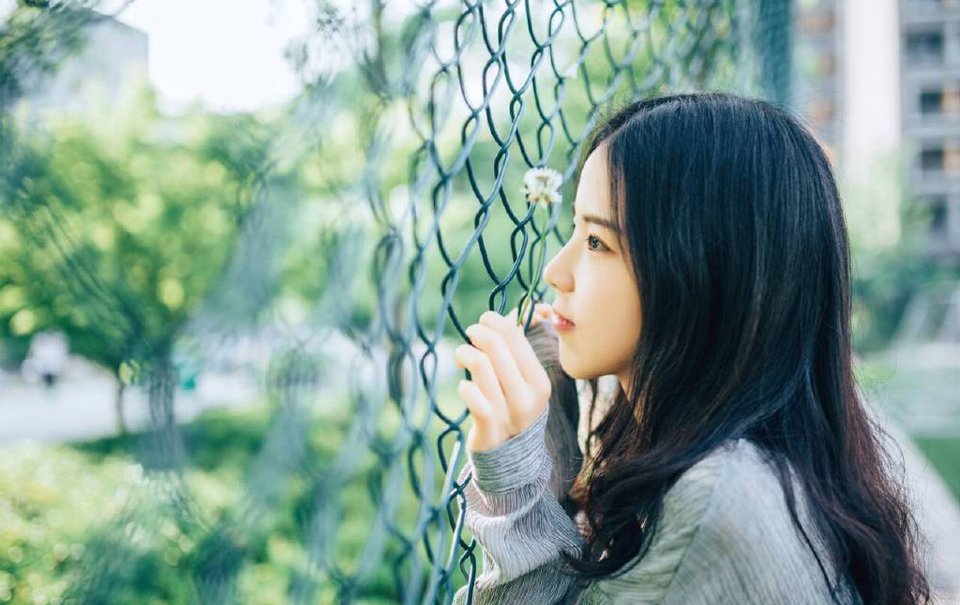 生命的滋味，无论是阳春白雪，青菜豆腐，都要自己去尝一尝啊。